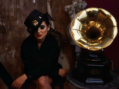 FetishHotLady - female with black hair and  big tits webcam at LiveJasmin