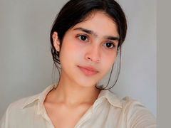 DianaGul from LiveJasmin