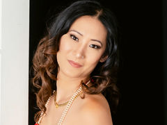 AvahHills from LiveJasmin