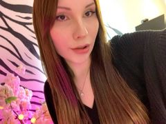 DianaRogue - shemale with brown hair webcam at LiveJasmin