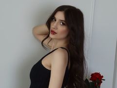 Diana_Ross - female with brown hair and  small tits webcam at ImLive
