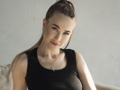 DianeSherman - blond female with  big tits webcam at LiveJasmin