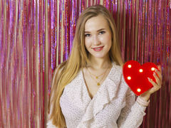 DianeSherman - blond female with  big tits webcam at LiveJasmin