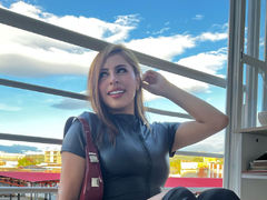 DianellaVibes from LiveJasmin