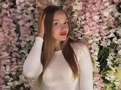 DinaDeRose from LiveJasmin