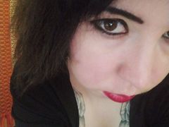 DobosVivien - female with black hair webcam at LiveJasmin