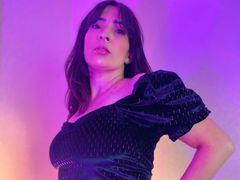 DolceMartinz - female with brown hair webcam at LiveJasmin