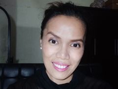 DomNikkie - female with black hair webcam at LiveJasmin