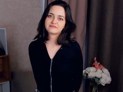 DonnettaShoener - female with brown hair webcam at LiveJasmin