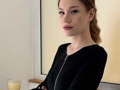 DorettaBigger from LiveJasmin