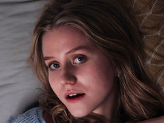 DorettaDwight - female with brown hair webcam at LiveJasmin