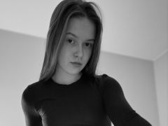 DorettaElin from LiveJasmin