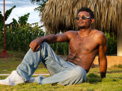 DrakeWilson from LiveJasmin