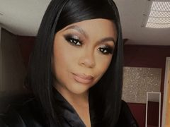 DreamyDiamonds from LiveJasmin