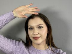 DulceWerremeyer - female with brown hair webcam at LiveJasmin