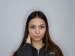 MoireAskins from LiveJasmin