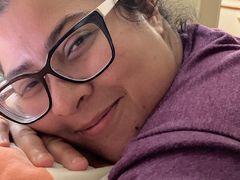 Ebabe - female with brown hair webcam at LiveJasmin