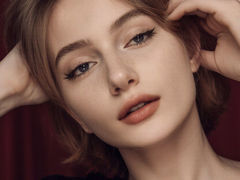 EchoScribe - female webcam at LiveJasmin