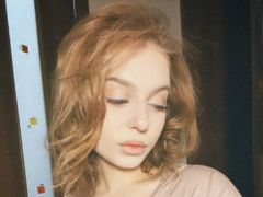 EdaHeston from LiveJasmin