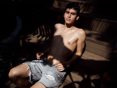 EddyGrey - male webcam at LiveJasmin