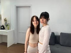EdinaAndHelen from LiveJasmin
