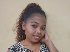 EdwigeBrown from LiveJasmin