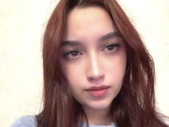 EdwinaDenmark - female with brown hair webcam at LiveJasmin