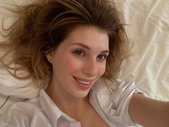 EdythCharlie from LiveJasmin