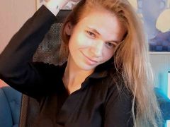 EffyFetcher - blond female webcam at LiveJasmin