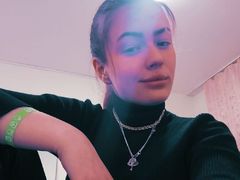 EileenCruz from LiveJasmin