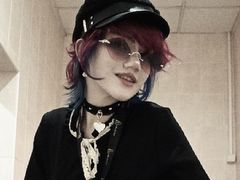 ElanorCiolek from LiveJasmin