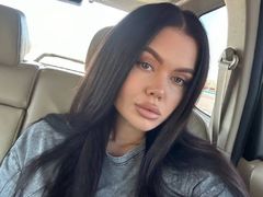 ElenaZolton - female with black hair and  big tits webcam at LiveJasmin