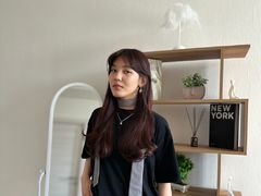EleneClarkston - female with brown hair webcam at LiveJasmin