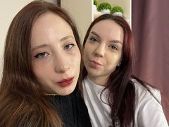 ElfrieAndCarina from LiveJasmin