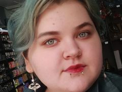 ElinaCheers from LiveJasmin