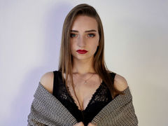 ElinaGray - female with brown hair and  small tits webcam at LiveJasmin