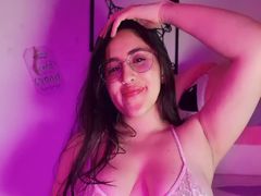 AmarantaFerrier - female with black hair and  big tits webcam at xLoveCam