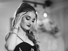 ElizSteph - blond female webcam at LiveJasmin