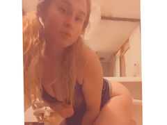 ElizaMontgomery from LiveJasmin