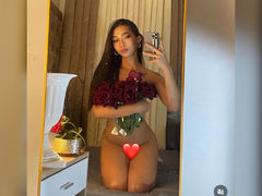 ElizabethCurtiz - shemale with black hair webcam at LiveJasmin