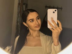 ElizabethMeyer - female with black hair webcam at LiveJasmin