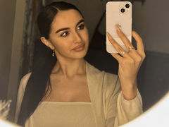 ElizabethMeyer - female with black hair webcam at LiveJasmin