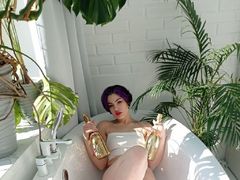 ElizabethHotXx from ImLive