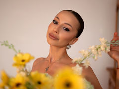 ElizabethNorris from LiveJasmin