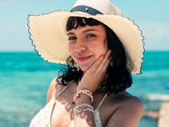 ElizabethThaylor - female with black hair webcam at LiveJasmin