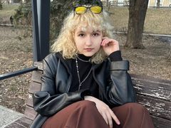 ElizabethDavids - blond female webcam at LiveJasmin