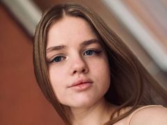 ElizebethHjelm from LiveJasmin