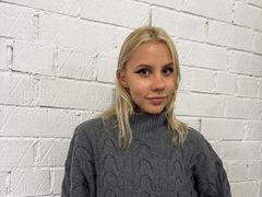 ElkeZemon from LiveJasmin