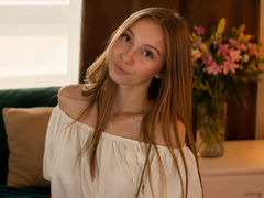 EllaAyalon from LiveJasmin