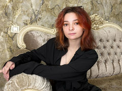 EllaBrownie from LiveJasmin